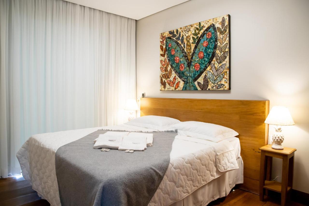 Espaco 250 - Apto Mobiliado, 3 Quartos, Sendo Uma Suite, Banheiro Social, Cozinha Completa, Sala De Estar, Ar Condicionado, Tv E Internet Tiradentes Luaran gambar