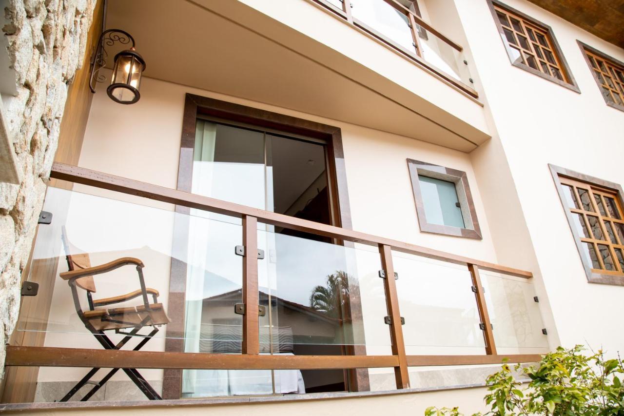 Espaco 250 - Apto Mobiliado, 3 Quartos, Sendo Uma Suite, Banheiro Social, Cozinha Completa, Sala De Estar, Ar Condicionado, Tv E Internet Tiradentes Luaran gambar